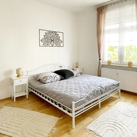 Wohlfuehloase In Der Apartment